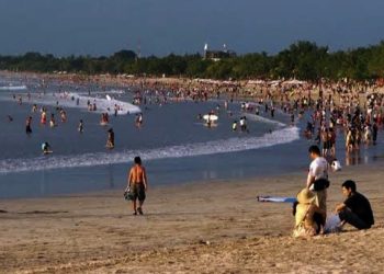 Breakwater akan Segera Dibangun Atasi Masalah Abrasi di Pantai Kuta